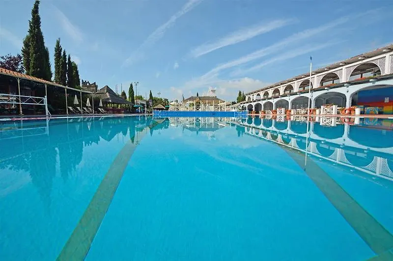 Hotel Boccaccio Calcinaia 4*,