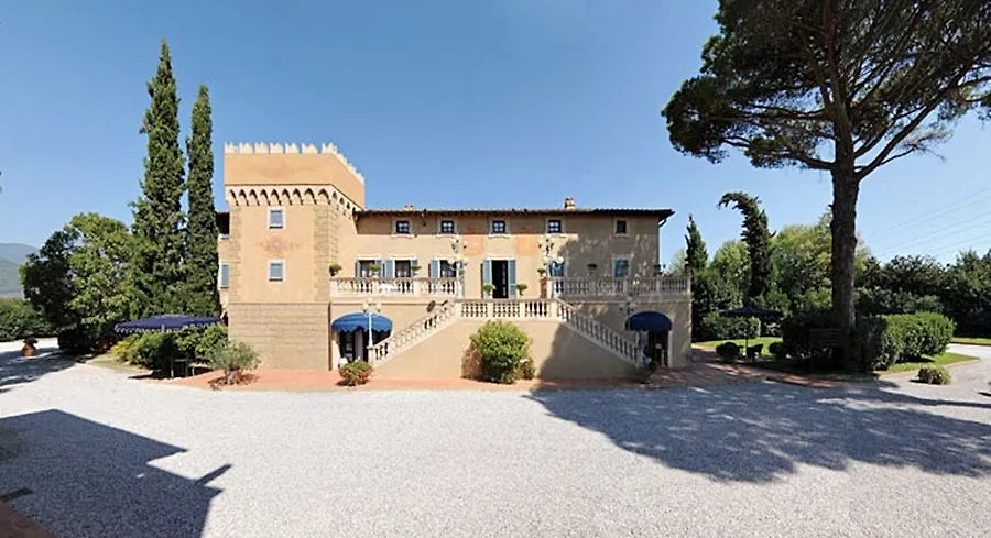 Hotel Boccaccio Calcinaia 4*,  Italien