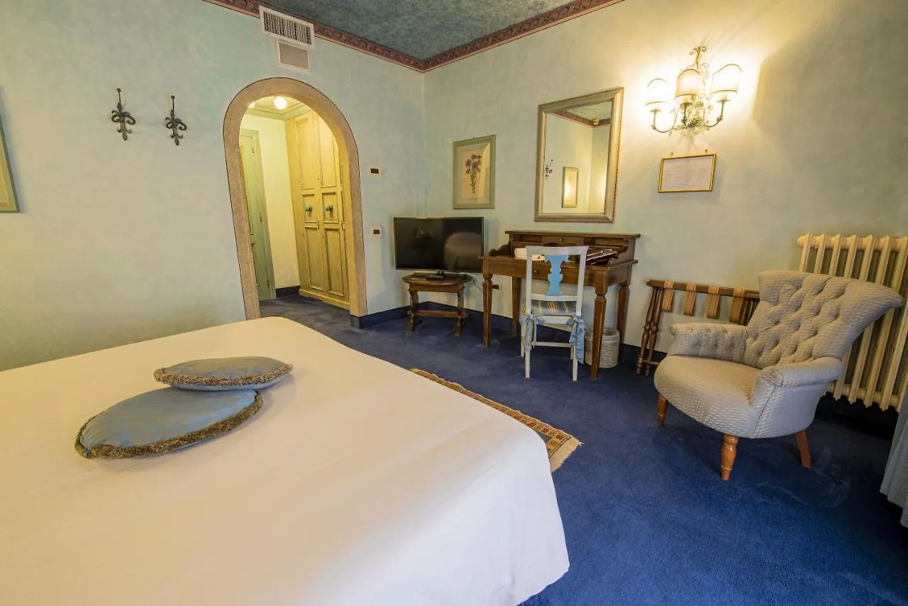 Hotel Boccaccio Calcinaia 4*,