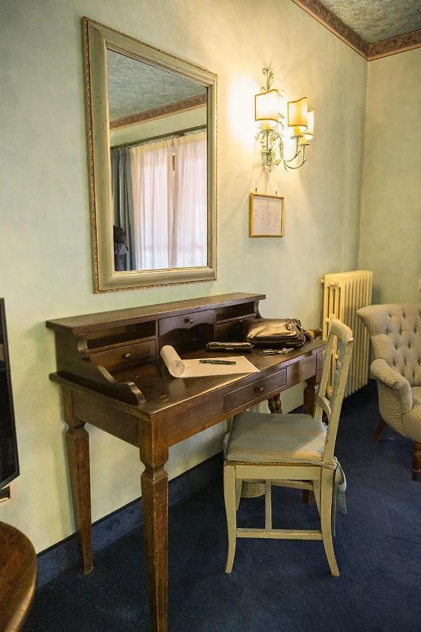 Hotel Boccaccio Calcinaia Italie