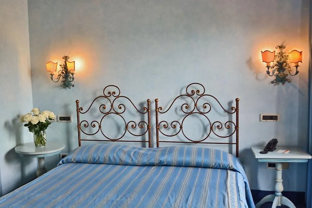 Hotel Boccaccio Calcinaia Italie